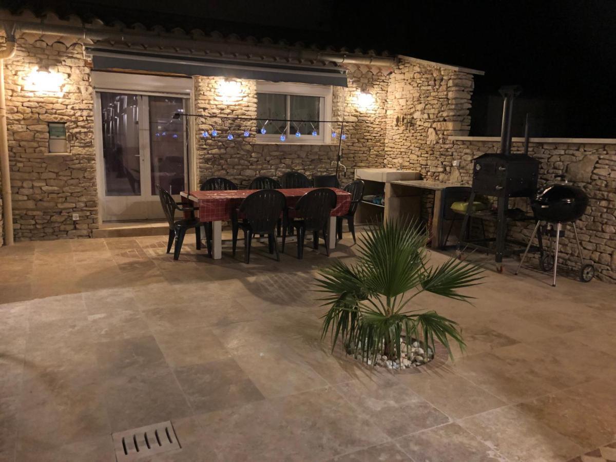 Au Milieu Des Piboules De Provence. Villa L'Isle-sur-la-Sorgue Exterior photo